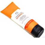 ژل شستشوی صورت ویتامین سی بادی‌شاپ