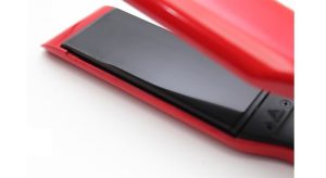 اتو مو مک‌استایلر مدل MC-2028 (230 درجه سانتی‌گراد)