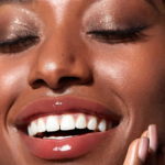 بالم لب رنگی شیگلم رنگ Sepia Kiss