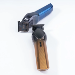 ماشین اصلاح خط زن وی جی آر رنگ آبی V-921 - Image 3