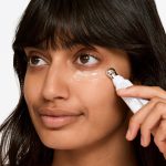 کرم دور چشم کلینیک رفع پف و تیرگی دور چشم - Image 2