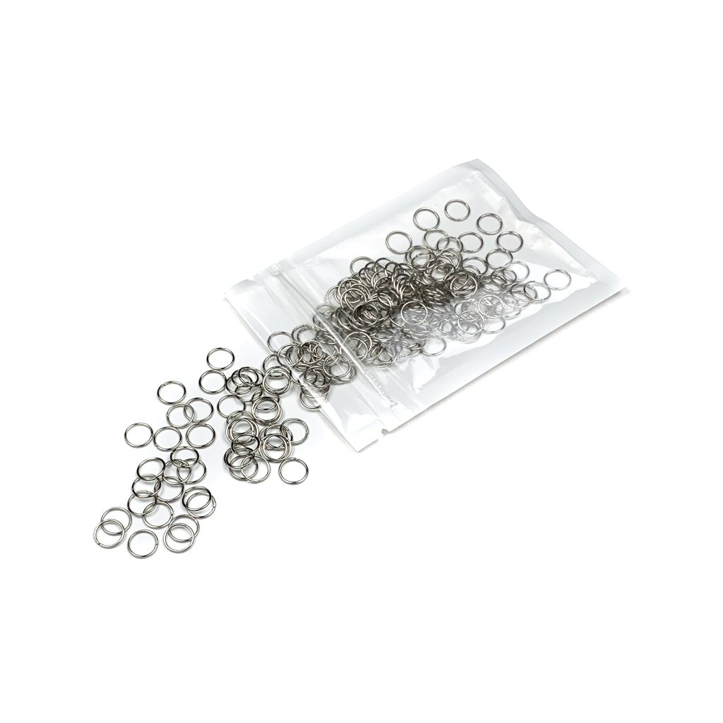 مهره دیزاین بسته ای طرح حلقه نقره ای کوچک